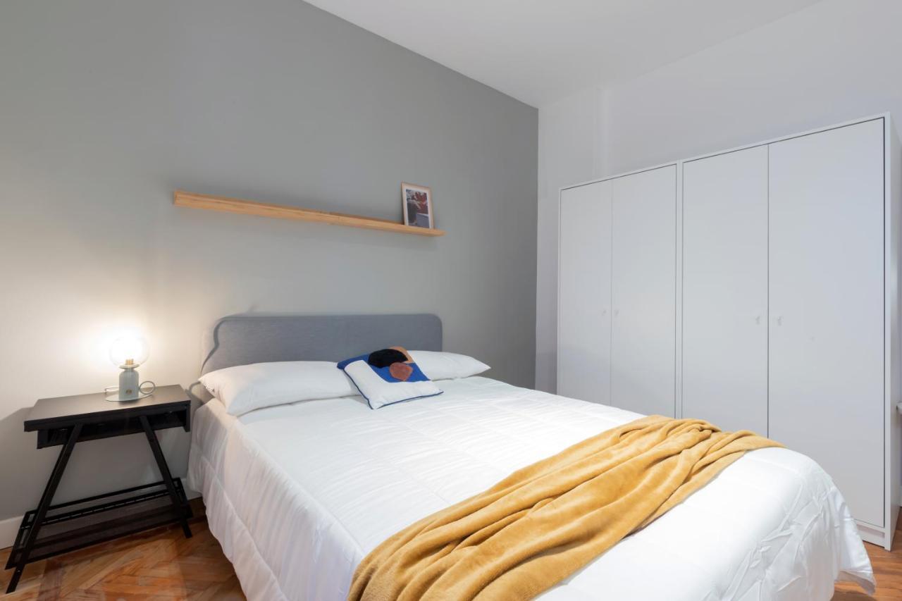 Top Living Apartments - Carducci Torino Exterior foto